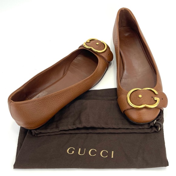 📌SOLD📌 GUCCI 100% AUTHENTIC BROWN LEATHER GOLD INTERLOCKING GG FLATS - Picture 12 of 16